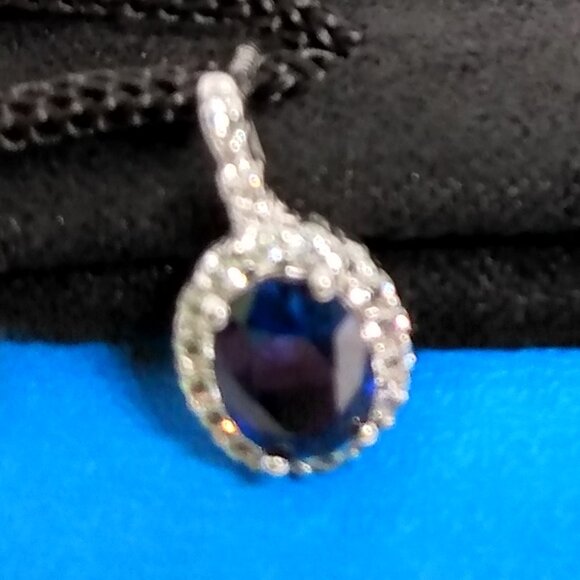 Beautifull   sapphire suite! - Picture 8 of 11